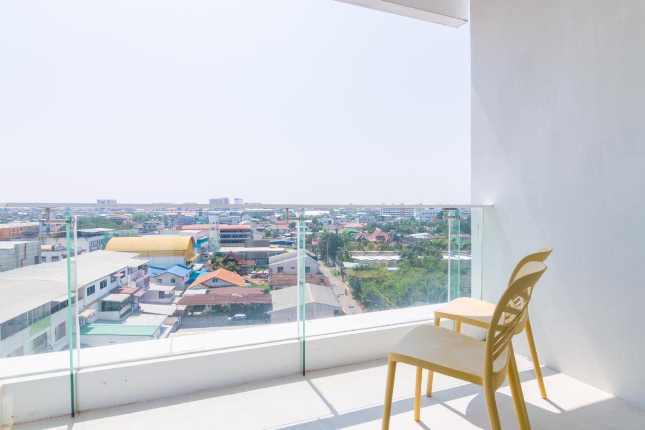 Vela Dhi Udon Thani Exterior photo